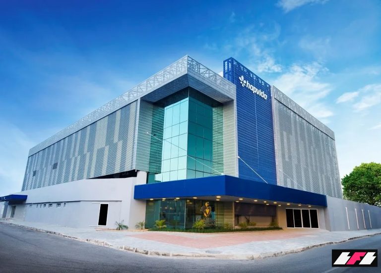 15708_F671FF6B0F7E6399-6