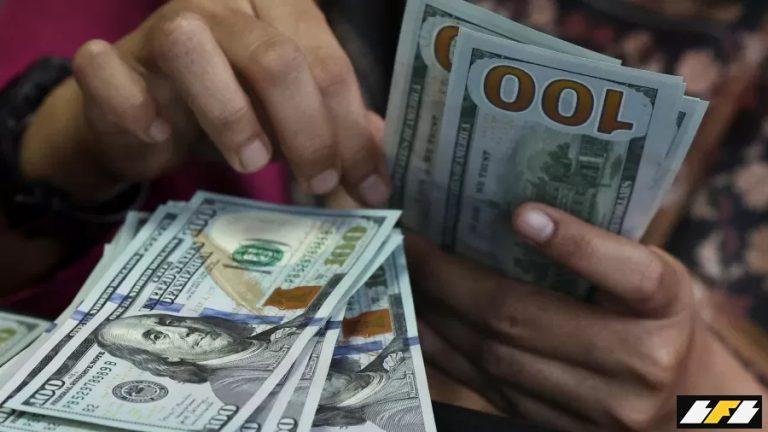 Bolsa bate novo recorde e supera 184 mil pontos; dólar fecha em R$ 5,20
